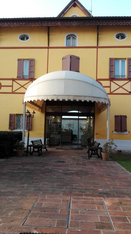 Corte Degli Estensi Formigine Exterior foto