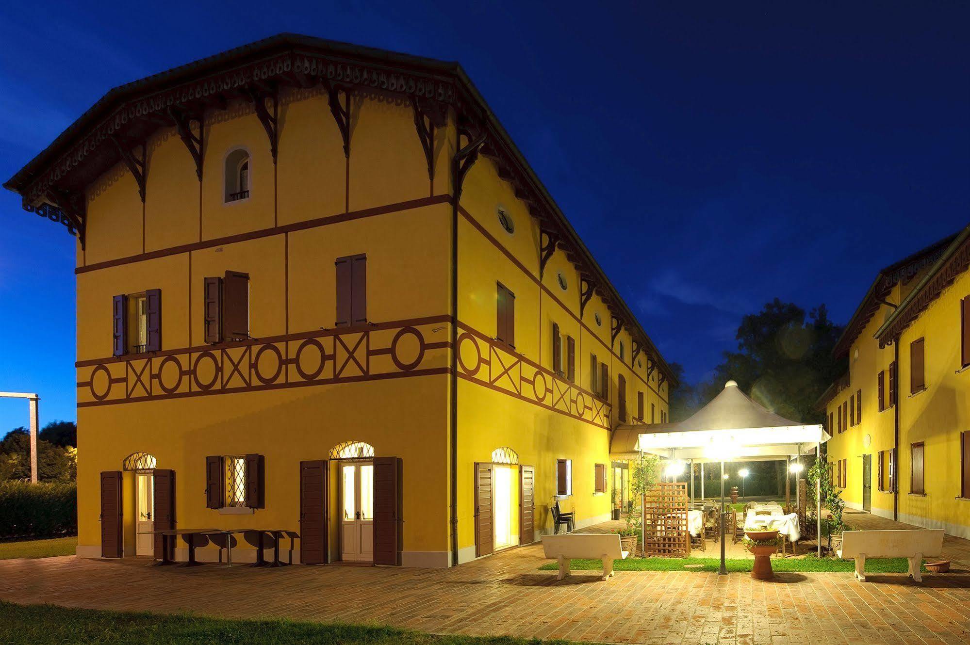 Corte Degli Estensi Formigine Exterior foto